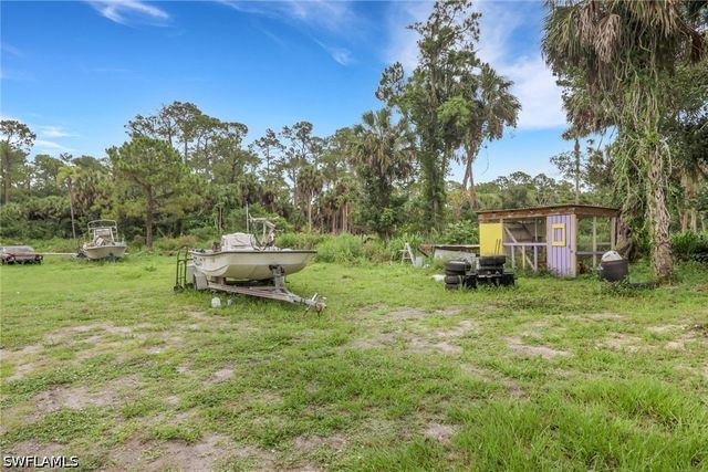 341 Golden Gate BLVD E, Naples, FL 34120