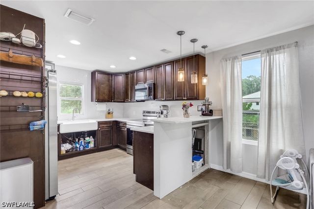 341 Golden Gate BLVD E, Naples, FL 34120