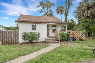 341 Golden Gate BLVD E, Naples, FL 34120