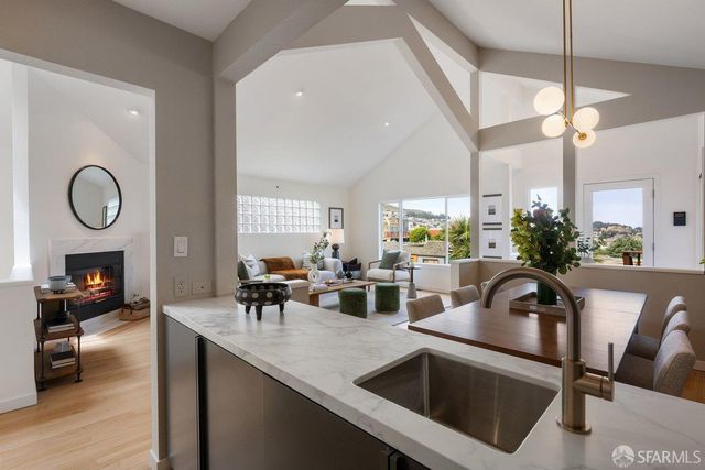 655 Duncan Street, San Francisco, CA 94131