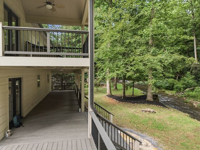 124 W Mountain Meadows, Hayesville, NC 28904