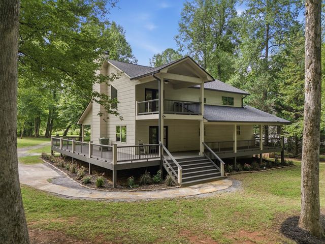 124 W Mountain Meadows, Hayesville, NC 28904