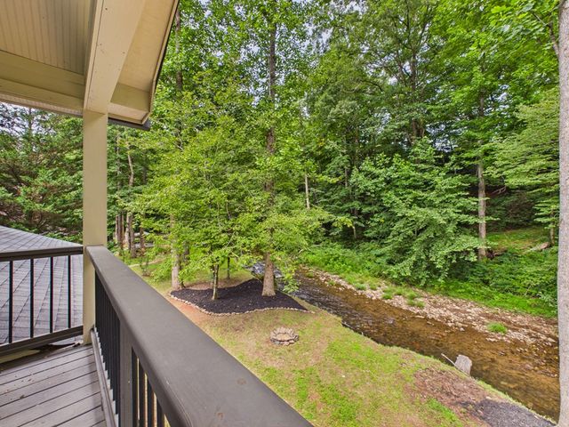 124 W Mountain Meadows, Hayesville, NC 28904