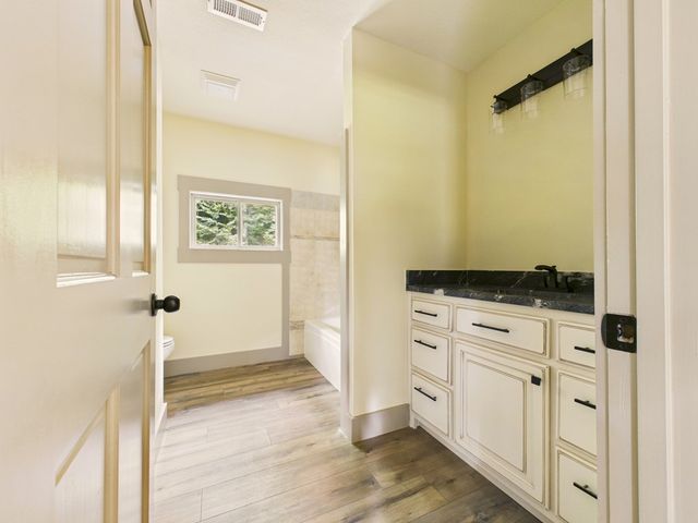 124 W Mountain Meadows, Hayesville, NC 28904