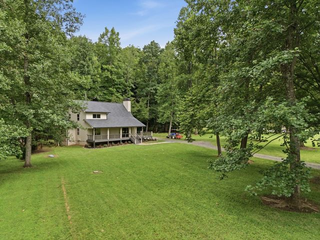124 W Mountain Meadows, Hayesville, NC 28904