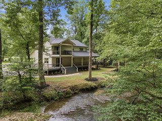124 W Mountain Meadows, Hayesville, NC 28904