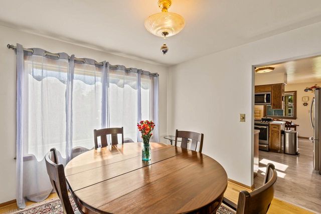 631 E Wilson STREET, Oconomowoc, WI 53066