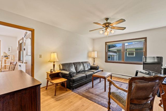 631 E Wilson STREET, Oconomowoc, WI 53066