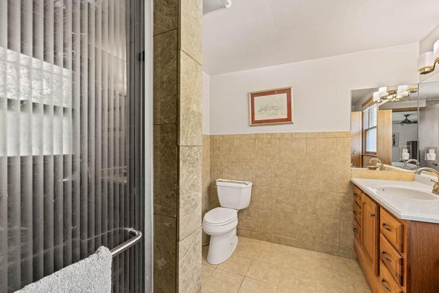 631 E Wilson STREET, Oconomowoc, WI 53066