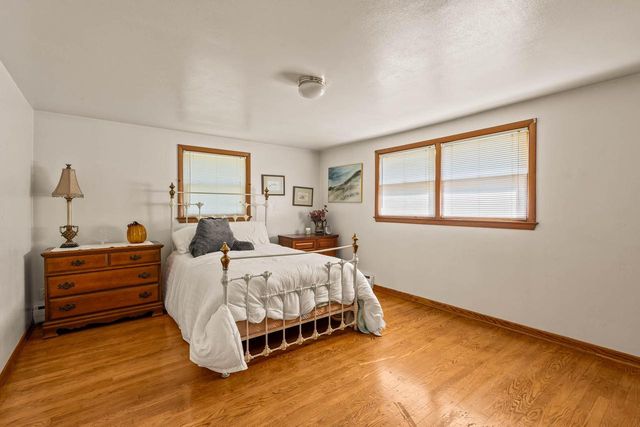 631 E Wilson STREET, Oconomowoc, WI 53066