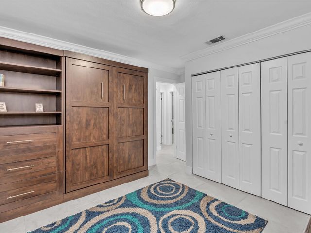 5360 Volunteer Rd, Southwest Ranches, FL 33330