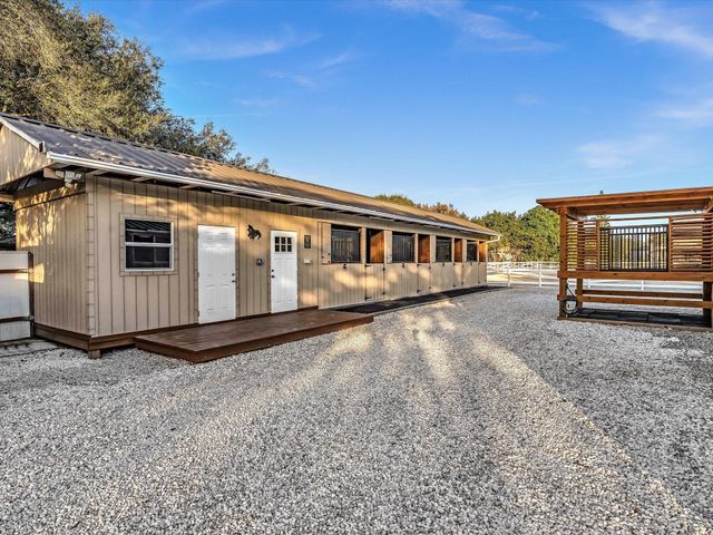 5360 Volunteer Rd, Southwest Ranches, FL 33330