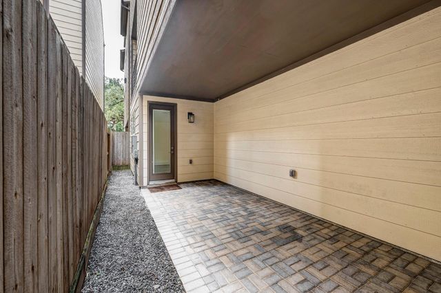 2717 Mason Street, Houston, TX 77006