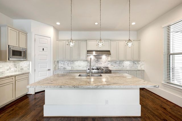 2717 Mason Street, Houston, TX 77006