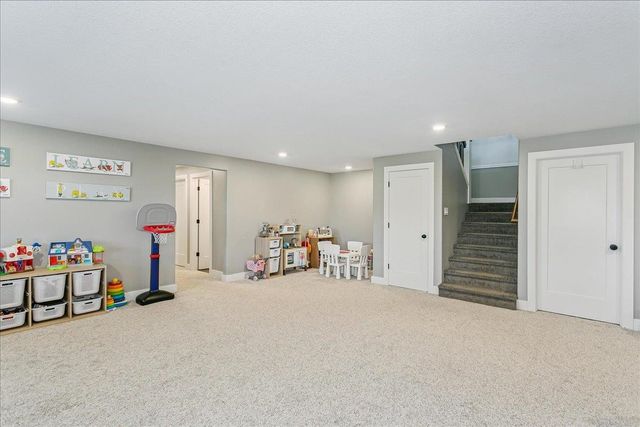 2407 N Lakeside Cir., Andover, KS 67002