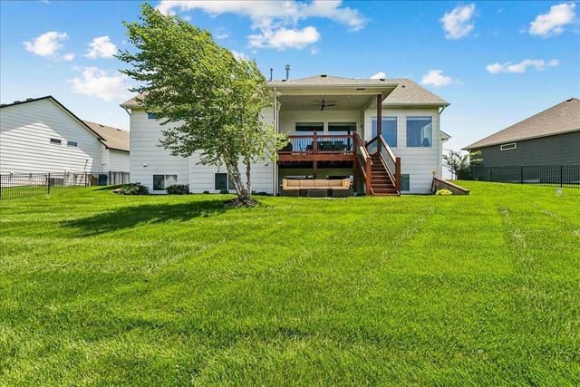 2407 N Lakeside Cir., Andover, KS 67002