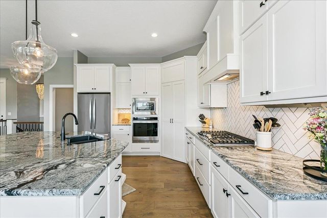 2407 N Lakeside Cir., Andover, KS 67002