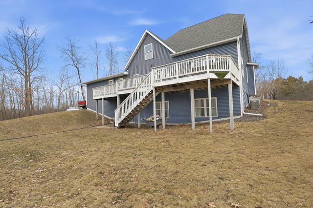 1195 395th Street, Isle, MN 56342