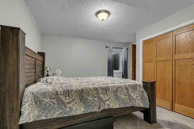 1195 395th Street, Isle, MN 56342