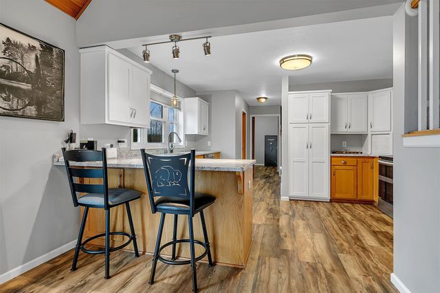 1195 395th Street, Isle, MN 56342