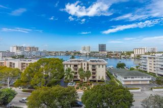137 Golden Isles Dr 809, Hallandale Beach, FL 33009