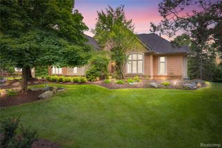 6567 Claremore Court, West Bloomfield Charter Township, MI 48322