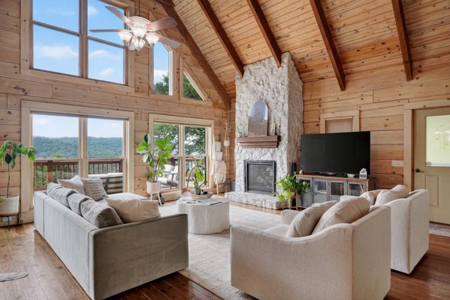 150 Dakota Ln, Smithville, TN 37166