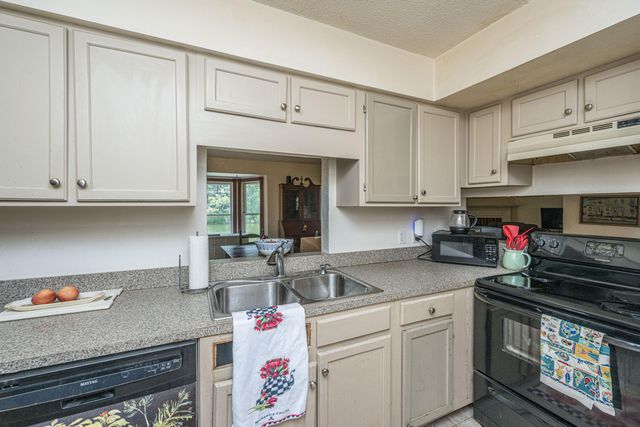1503 Audubon Court, Summerville, SC 29485
