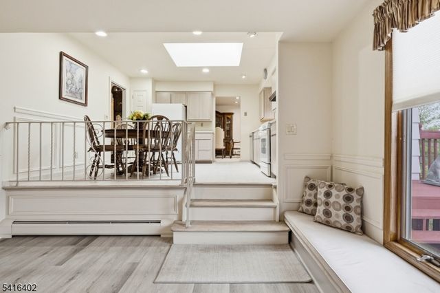 35 Darlington Dr, Wayne Twp., NJ 07470