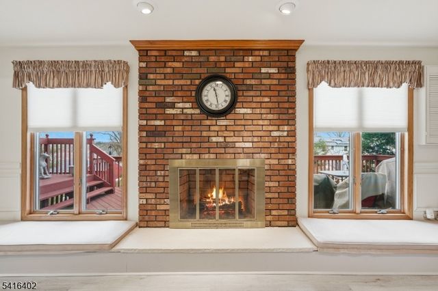 35 Darlington Dr, Wayne Twp., NJ 07470