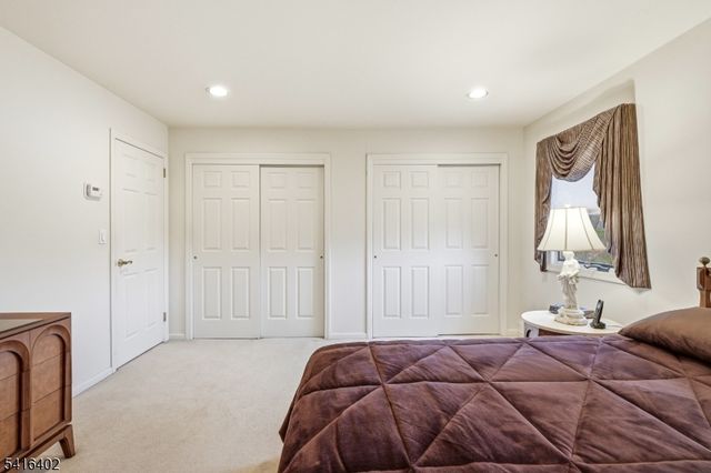 35 Darlington Dr, Wayne Twp., NJ 07470