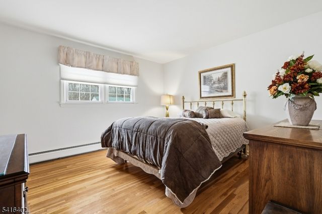 35 Darlington Dr, Wayne Twp., NJ 07470