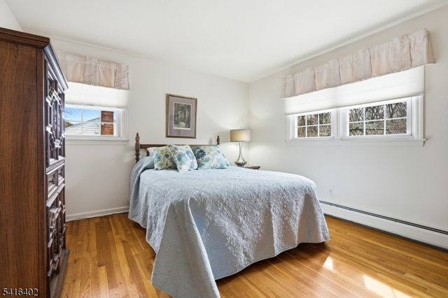 35 Darlington Dr, Wayne Twp., NJ 07470