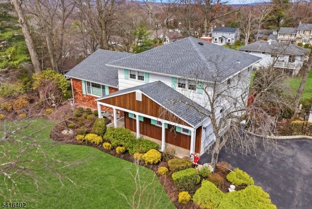 35 Darlington Dr, Wayne Twp., NJ 07470