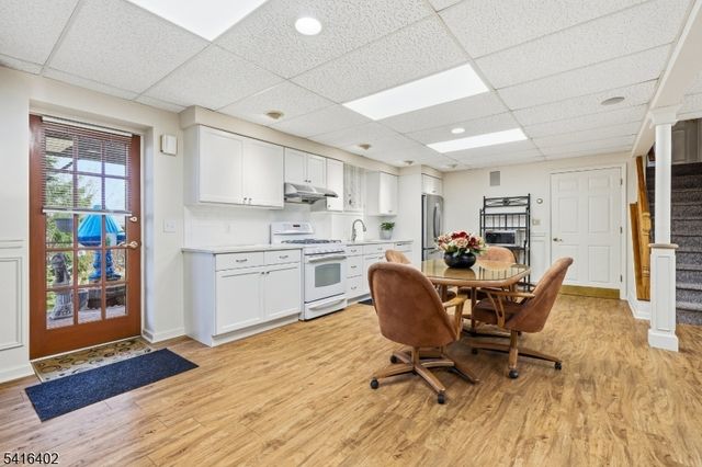 35 Darlington Dr, Wayne Twp., NJ 07470