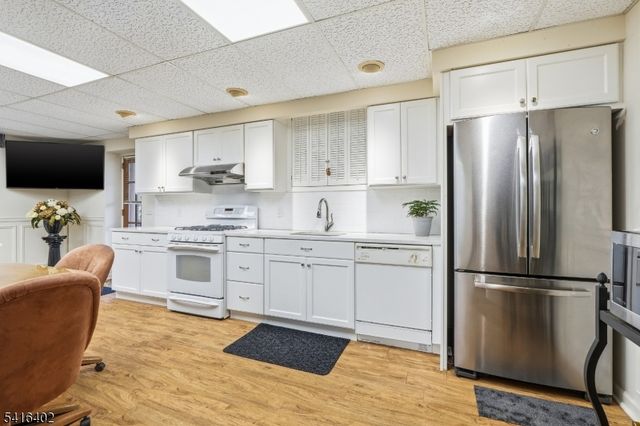 35 Darlington Dr, Wayne Twp., NJ 07470