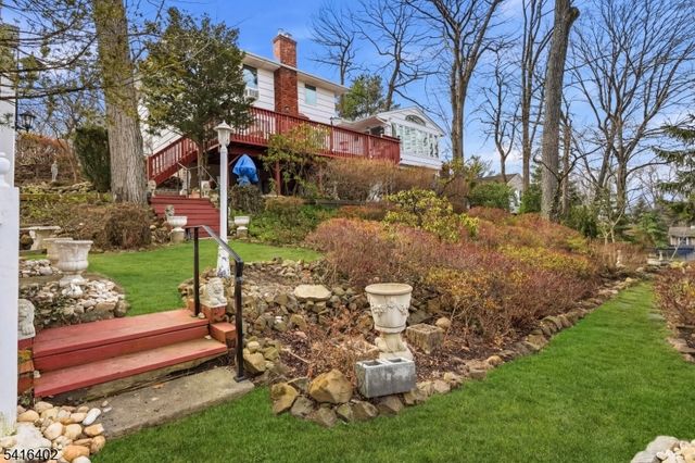 35 Darlington Dr, Wayne Twp., NJ 07470