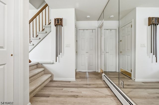 35 Darlington Dr, Wayne Twp., NJ 07470