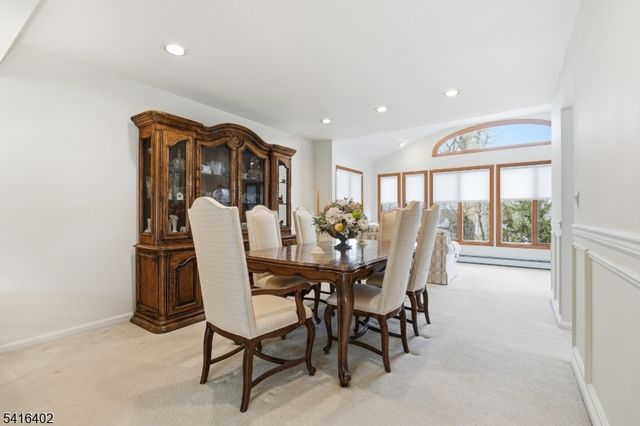 35 Darlington Dr, Wayne Twp., NJ 07470