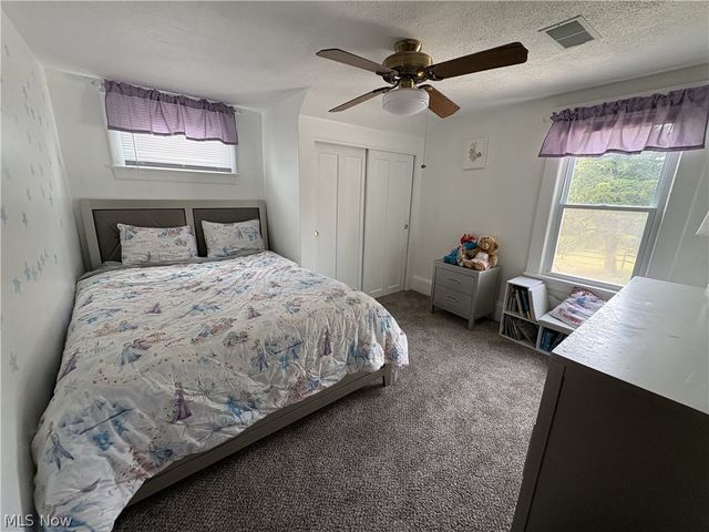 8580 Webster Road, Strongsville, OH 44136