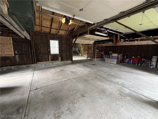 8580 Webster Road, Strongsville, OH 44136