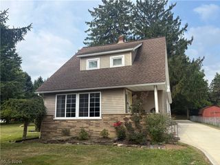 8580 Webster Road, Strongsville, OH 44136