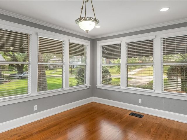 550 Linden Street, Shreveport, LA 71104