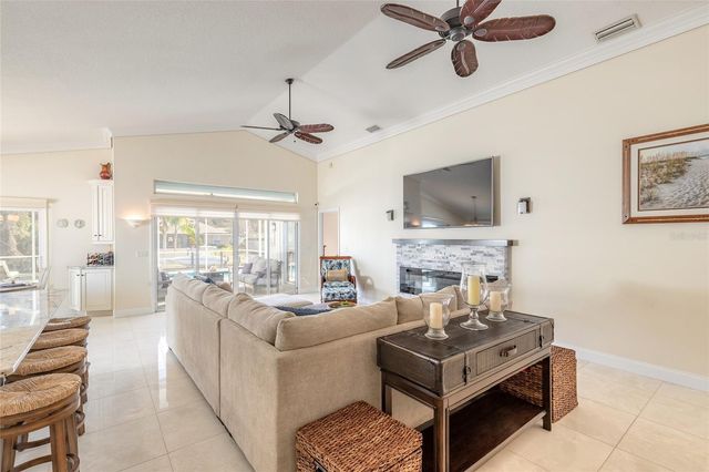 12 COMET COURT, Palm Coast, FL 32137