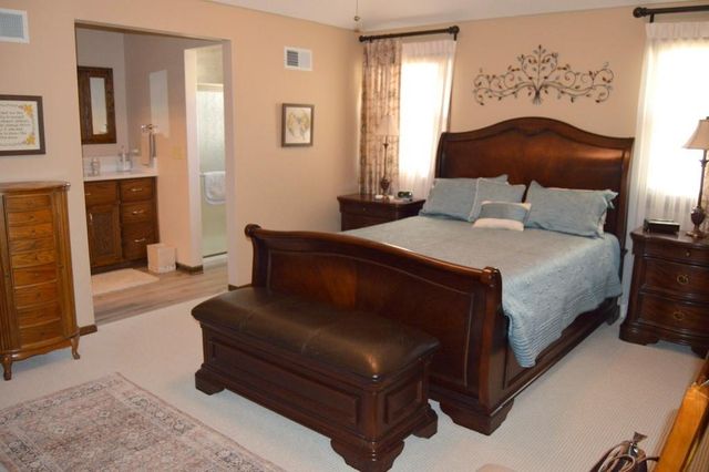 14808 W 94th Terrace, Lenexa, KS 66215