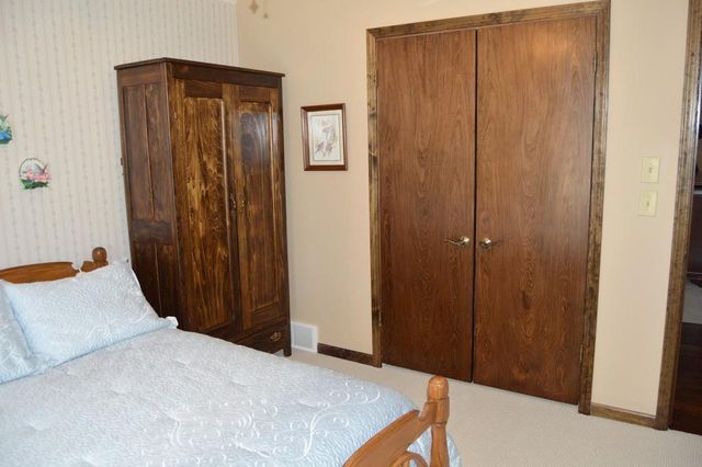 14808 W 94th Terrace, Lenexa, KS 66215