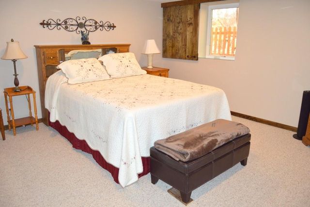 14808 W 94th Terrace, Lenexa, KS 66215