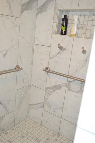 14808 W 94th Terrace, Lenexa, KS 66215