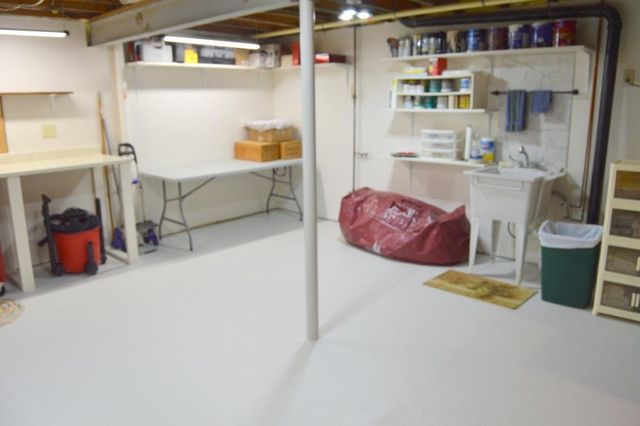 14808 W 94th Terrace, Lenexa, KS 66215