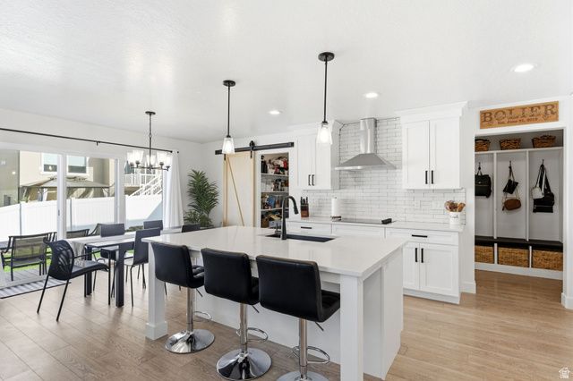 137 N FOXMOOR WAY, Saratoga Springs, UT 84045